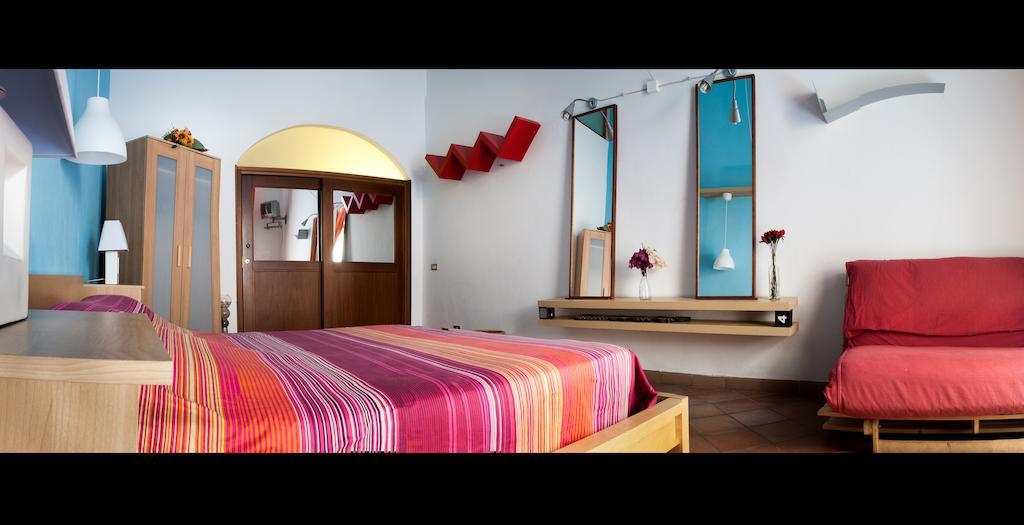B&B La Roccaチェファル 部屋 写真